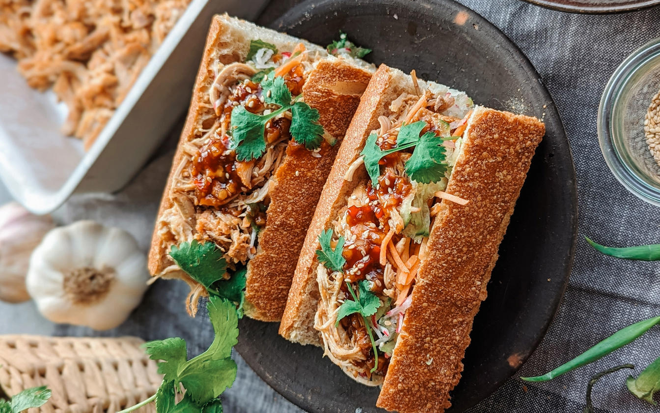 Bánh mì sandwich