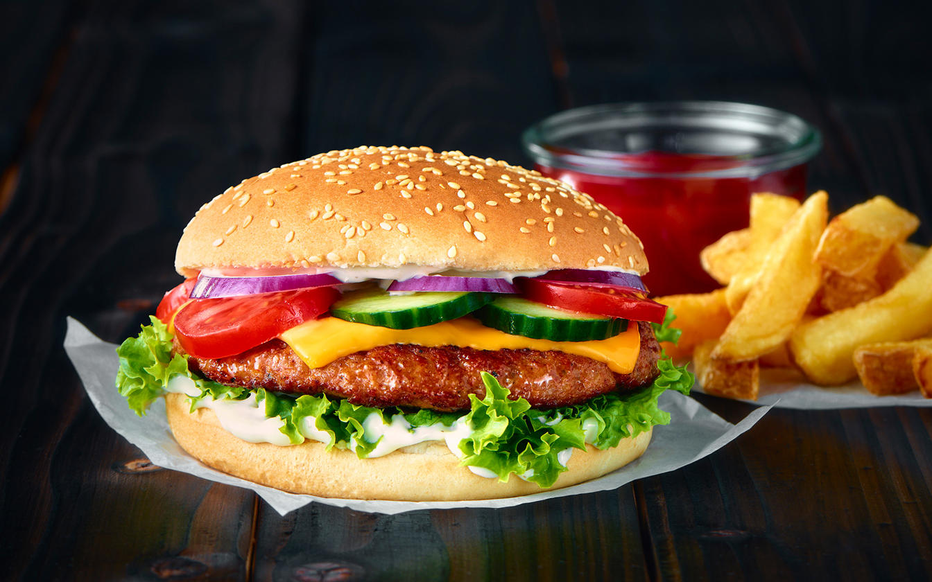 Bacon BBQ cheese burger