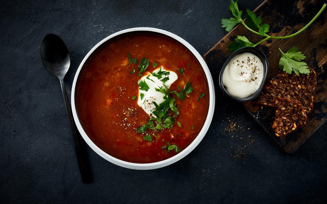 Gullaschsuppe med mørk øl