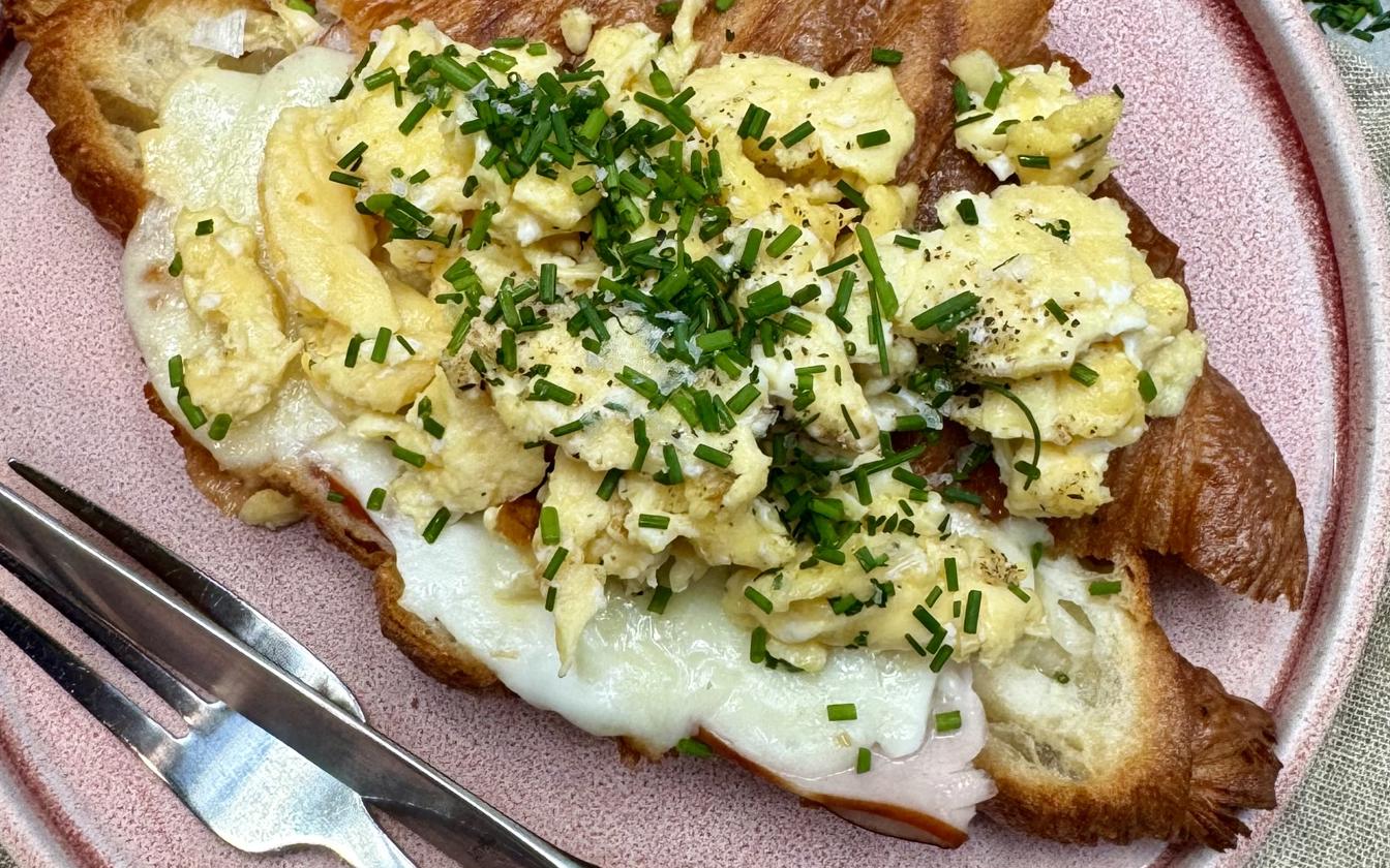 Breakfast Croissant