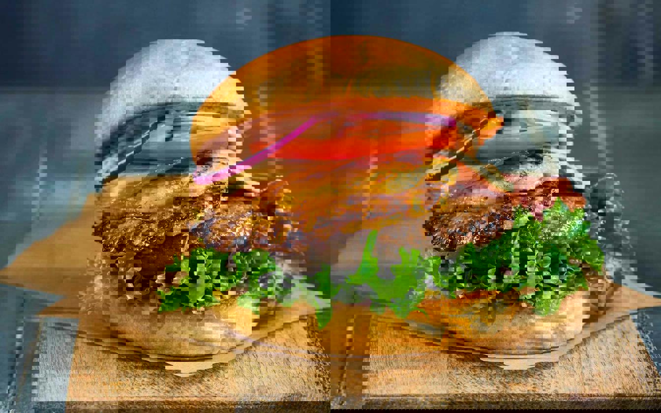 Hawaii inspireret burger