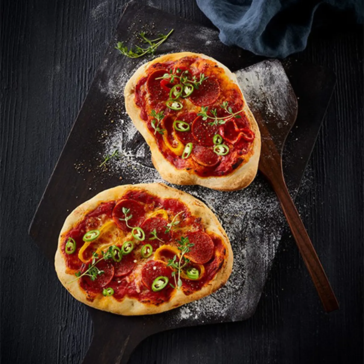Halal Peperoni-Salami, geschnitten, ∅ 45 mm, 1000 g - Danish Crown ...