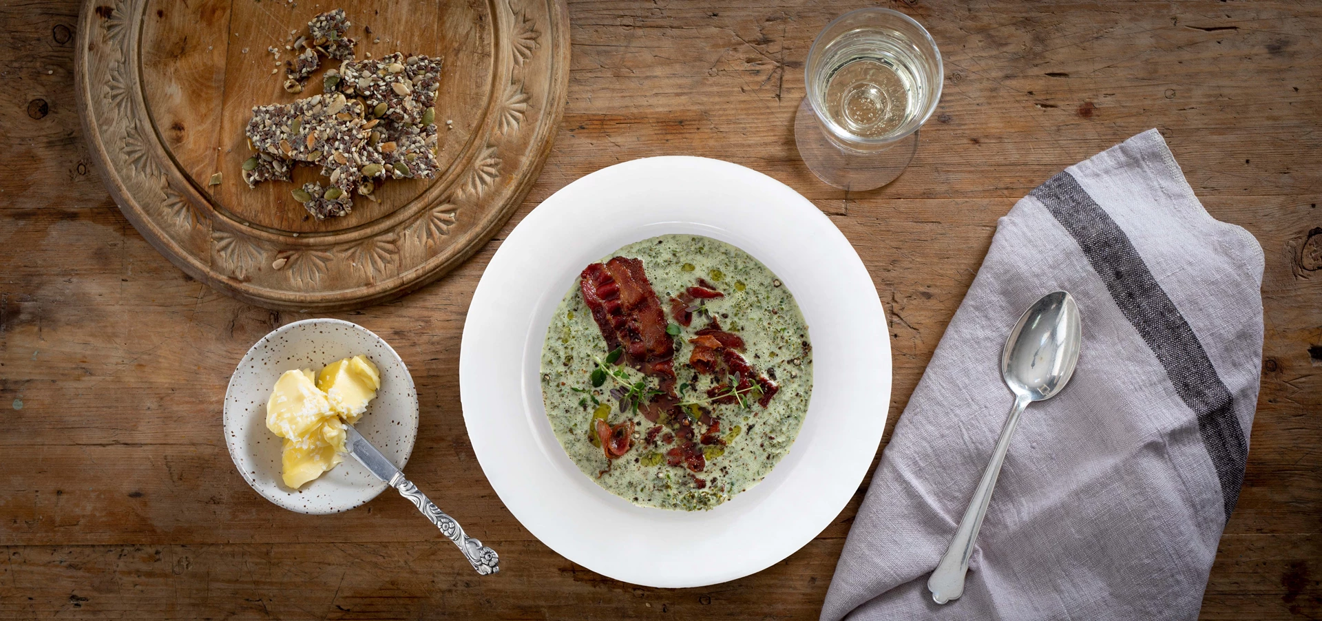 Grønkålssuppe med bacon