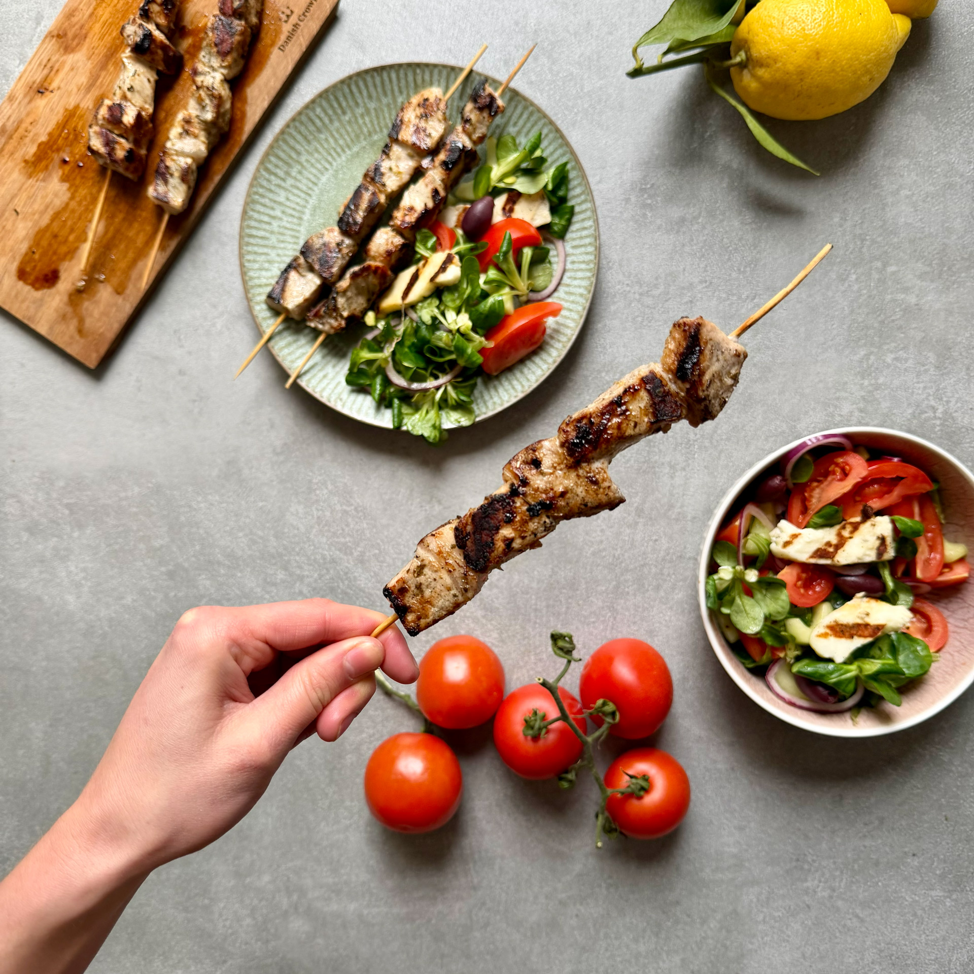 Souvlaki spyd med grillet grisekød