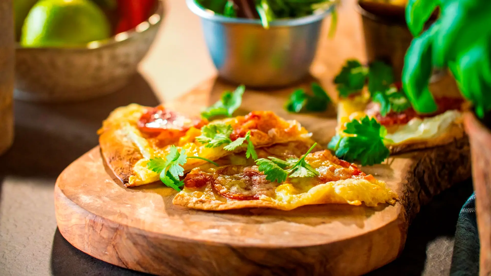 Tortillapizza med salami