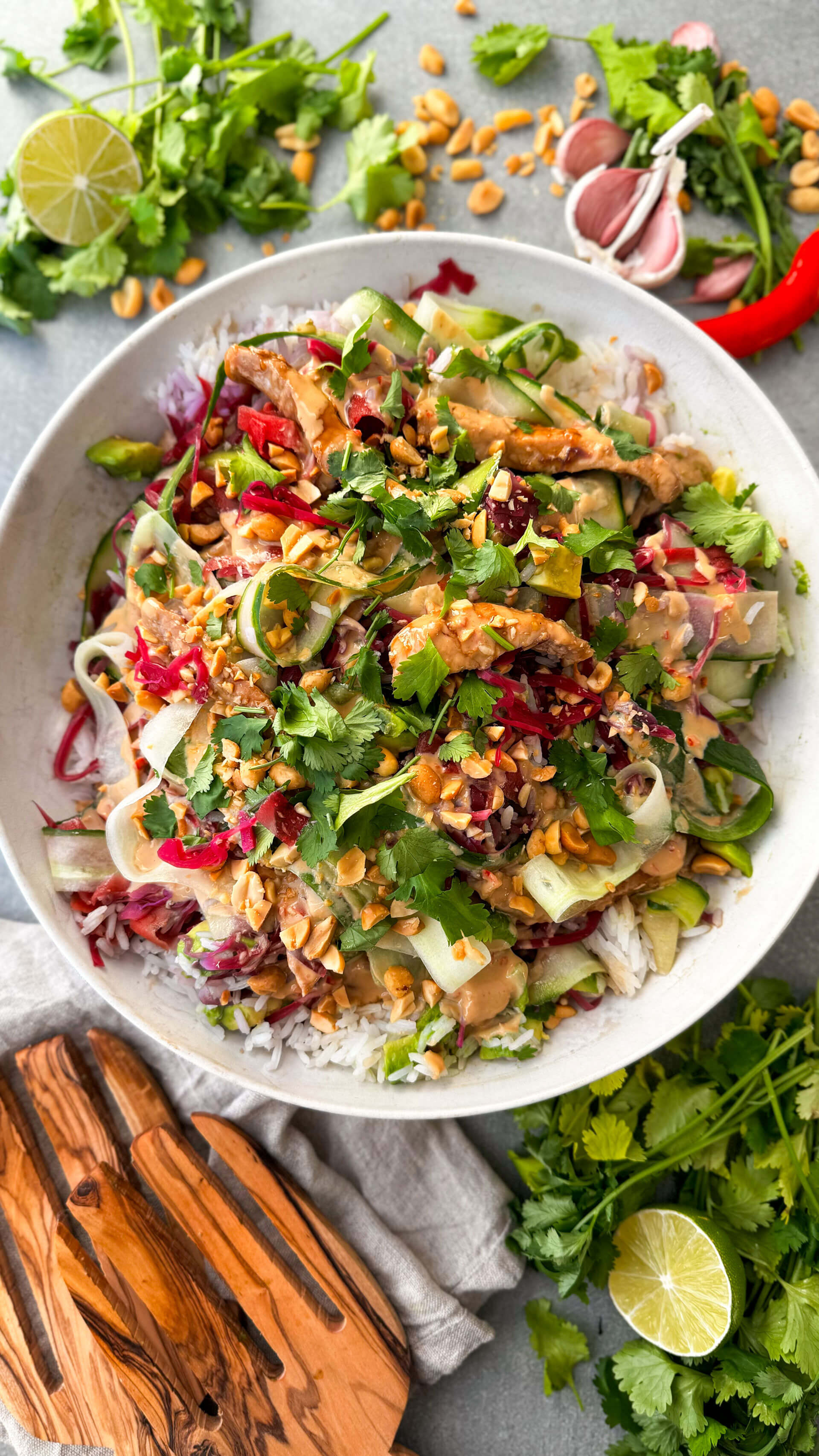 Bánh Mì inspireret salat bowl