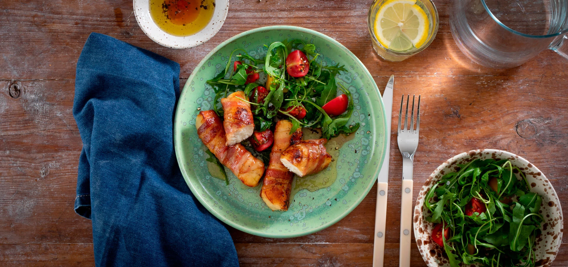 Baconsvøbt halloumi