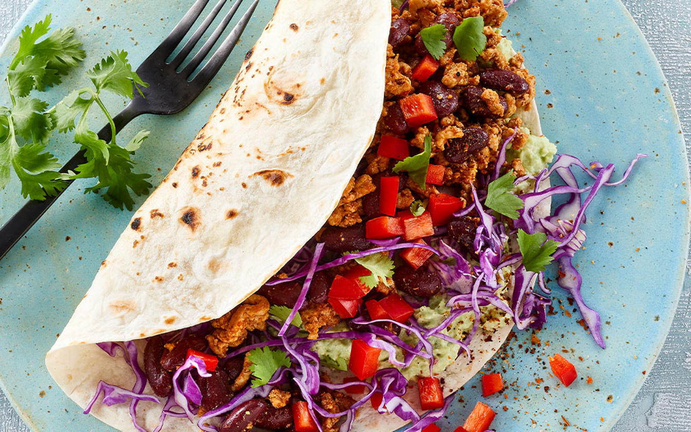 Wrap med mexicansk inspireret kød og guacamole