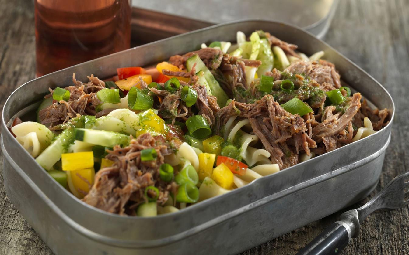 Pastasalat med Pulled Pork