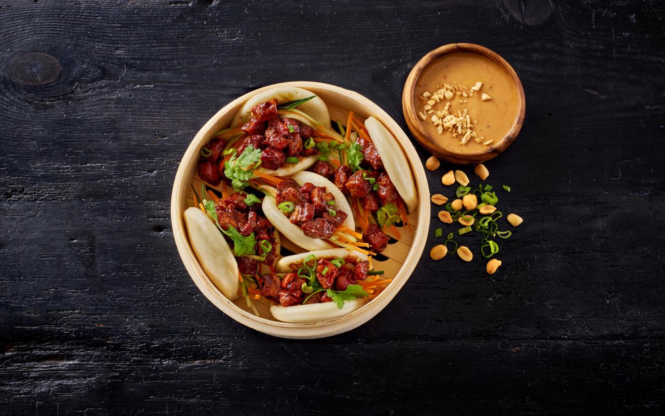 Bao buns med Teriyaki Style Bacon Cubes