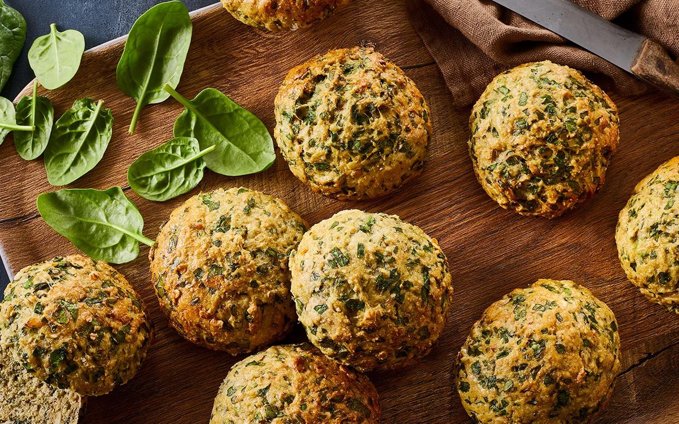 Grønne spinat-sandwichboller