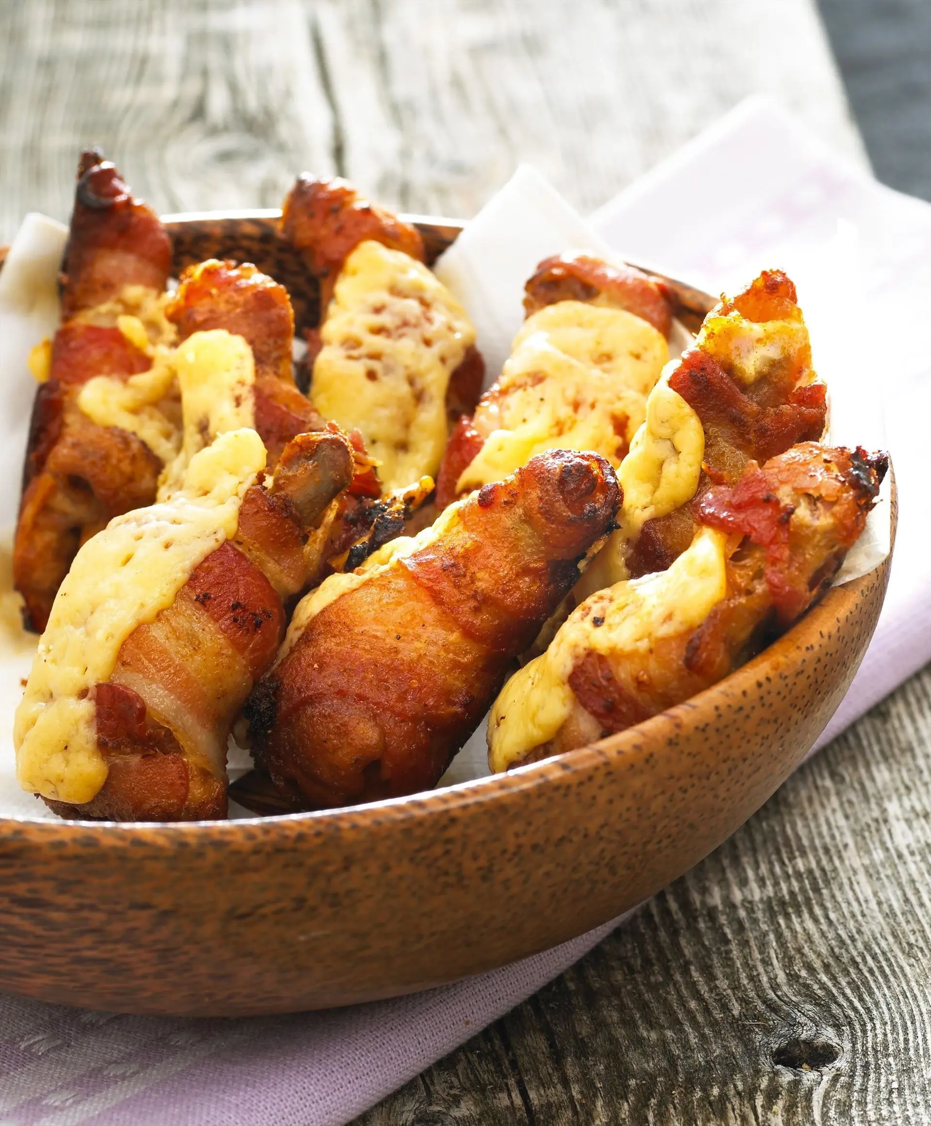 Bacon-Käse-Hähnchenflügel