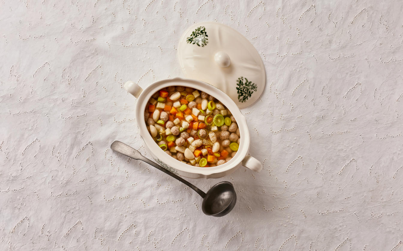 Gammeldags oksekødssuppe fra bunden