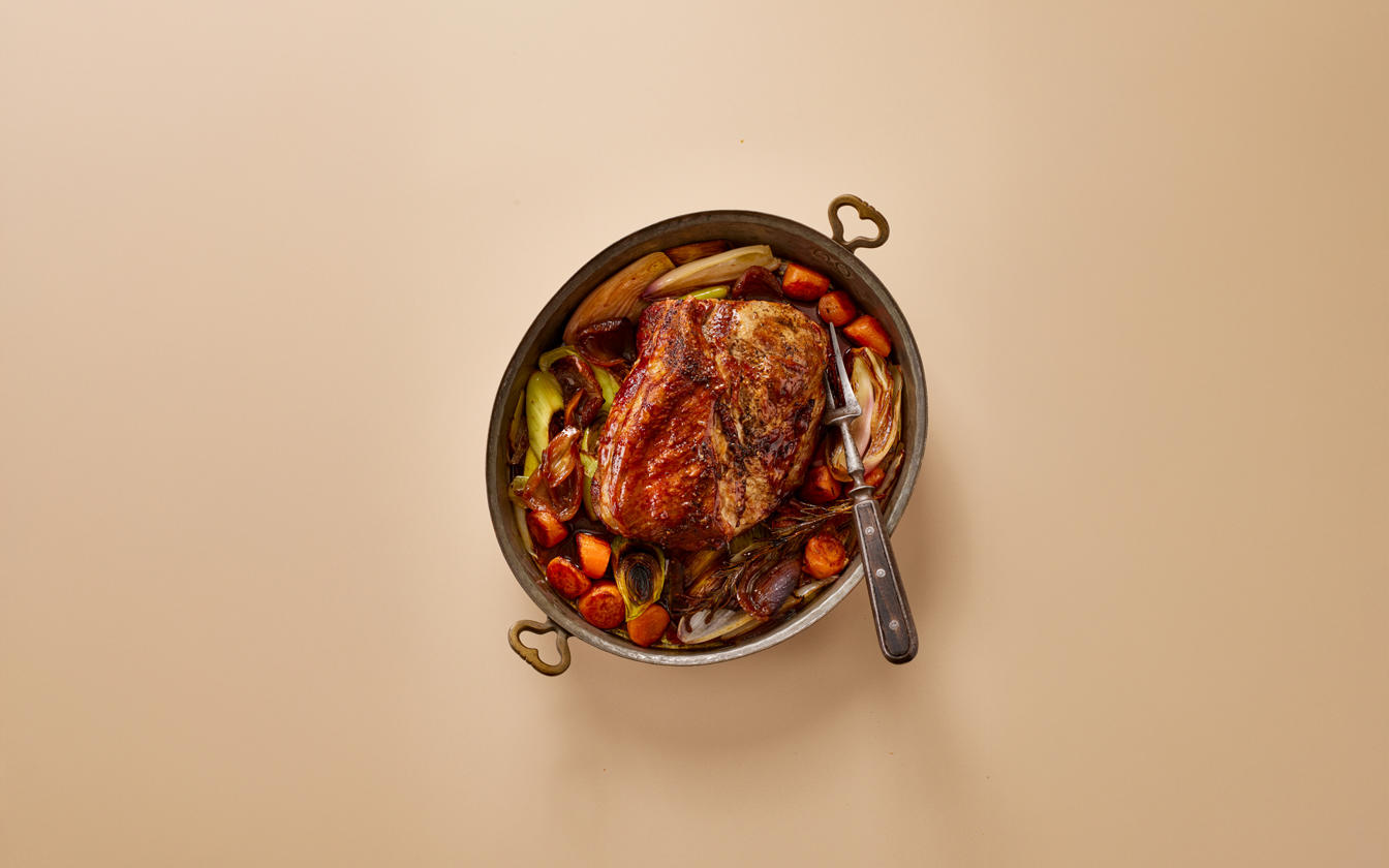 Ølbraiseret nakkefilet i stegeso