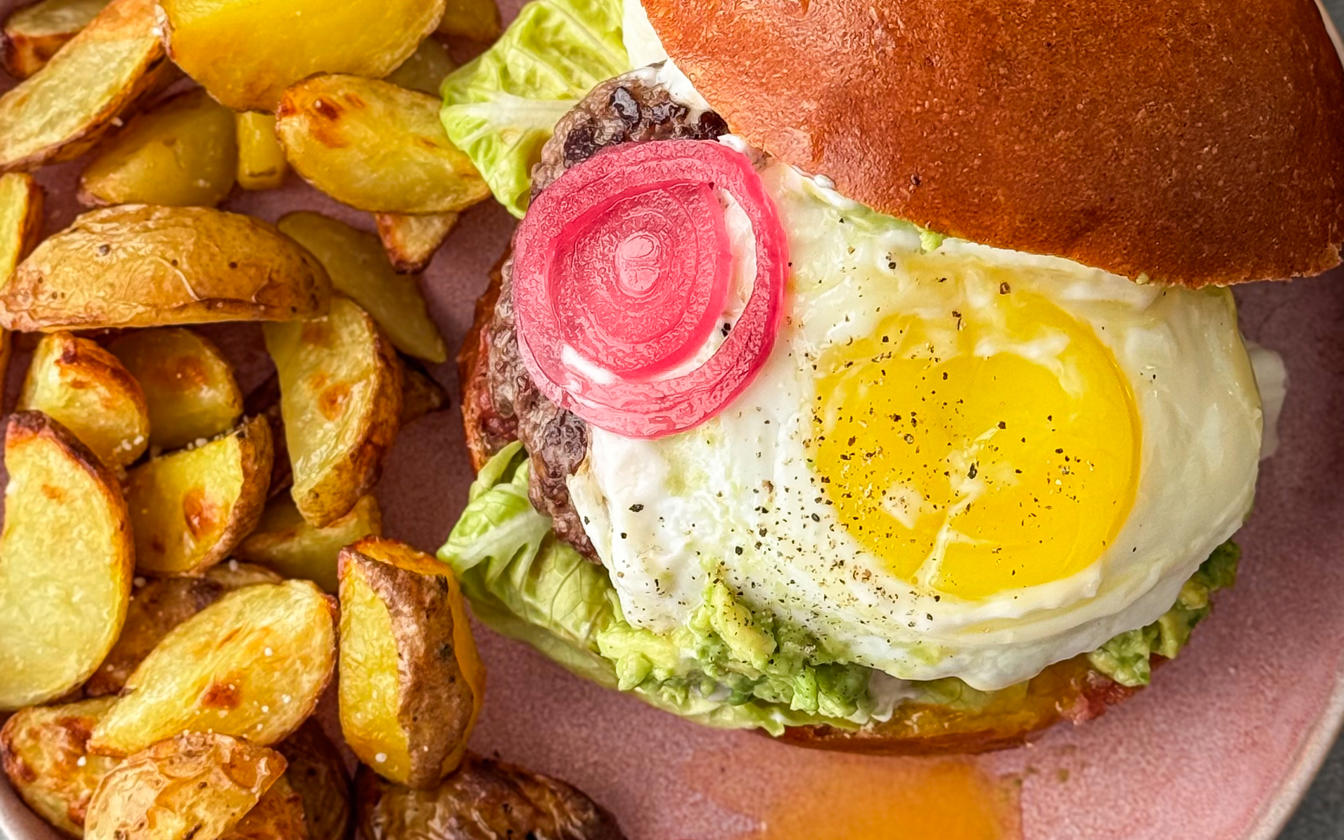 Burger med spejlæg