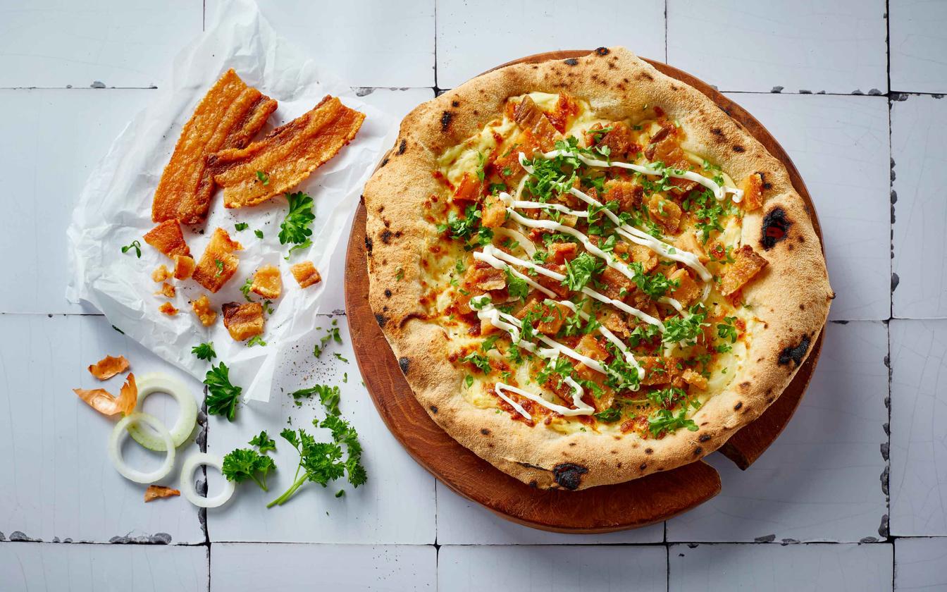 Pizza med stegt flæsk