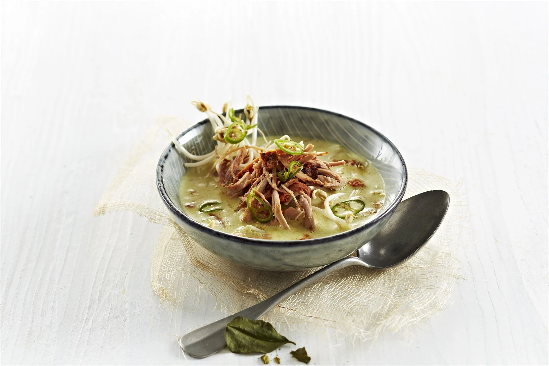 Thaisuppe med pulled pork