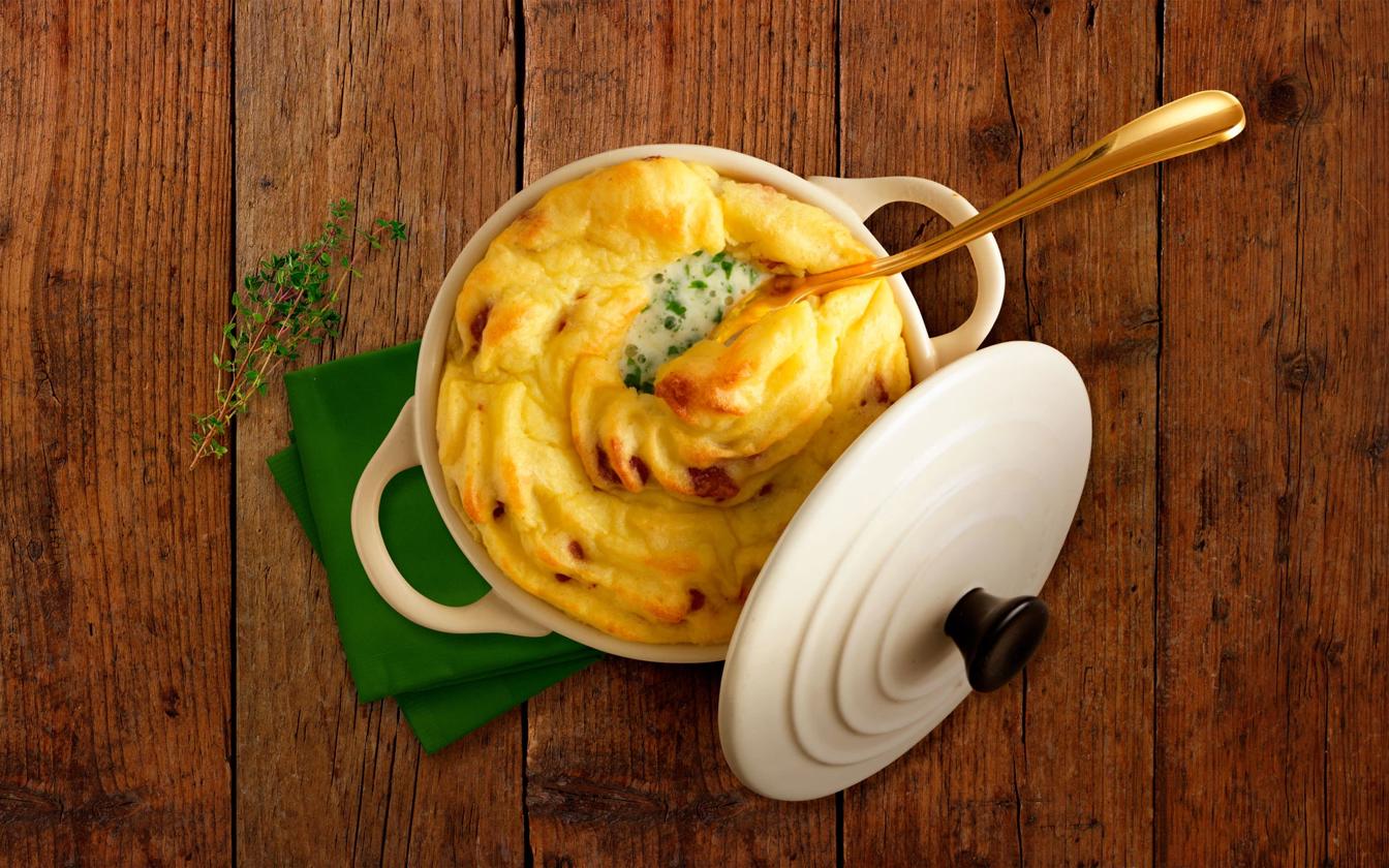 Kartoffelsouffle med bacon