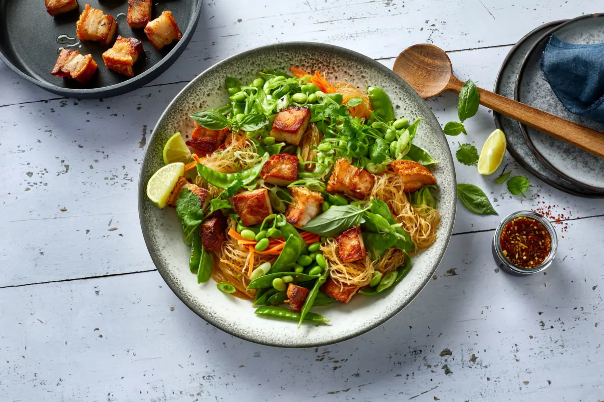 Nudelsalat med flæskestegsrester