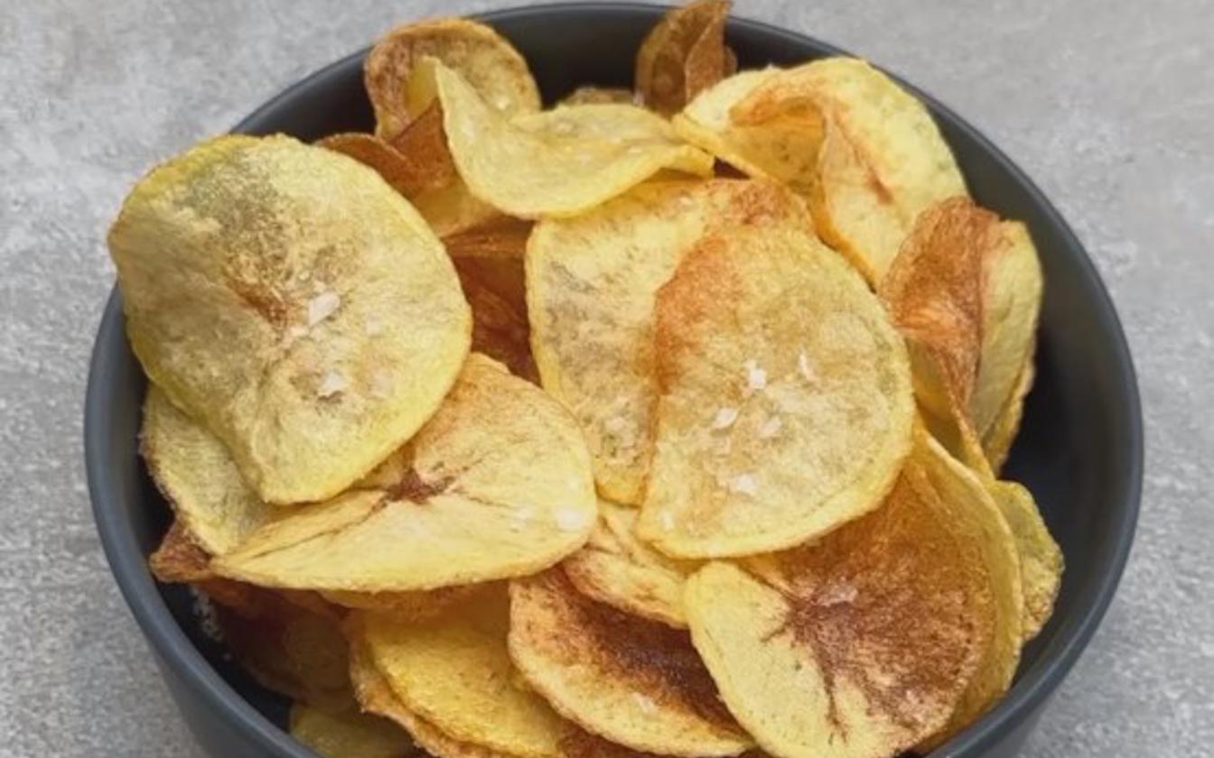 Sprøde kartoffelchips