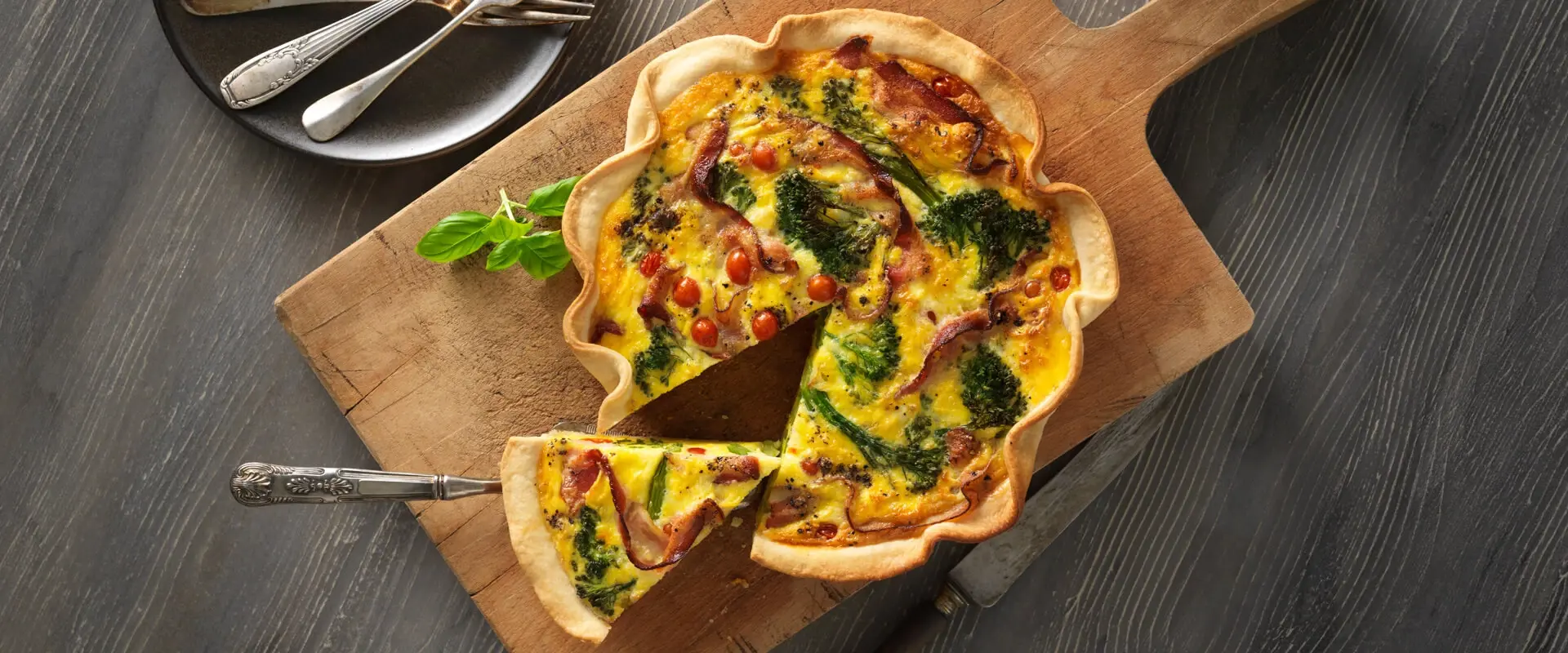 Bacon och broccolipaj