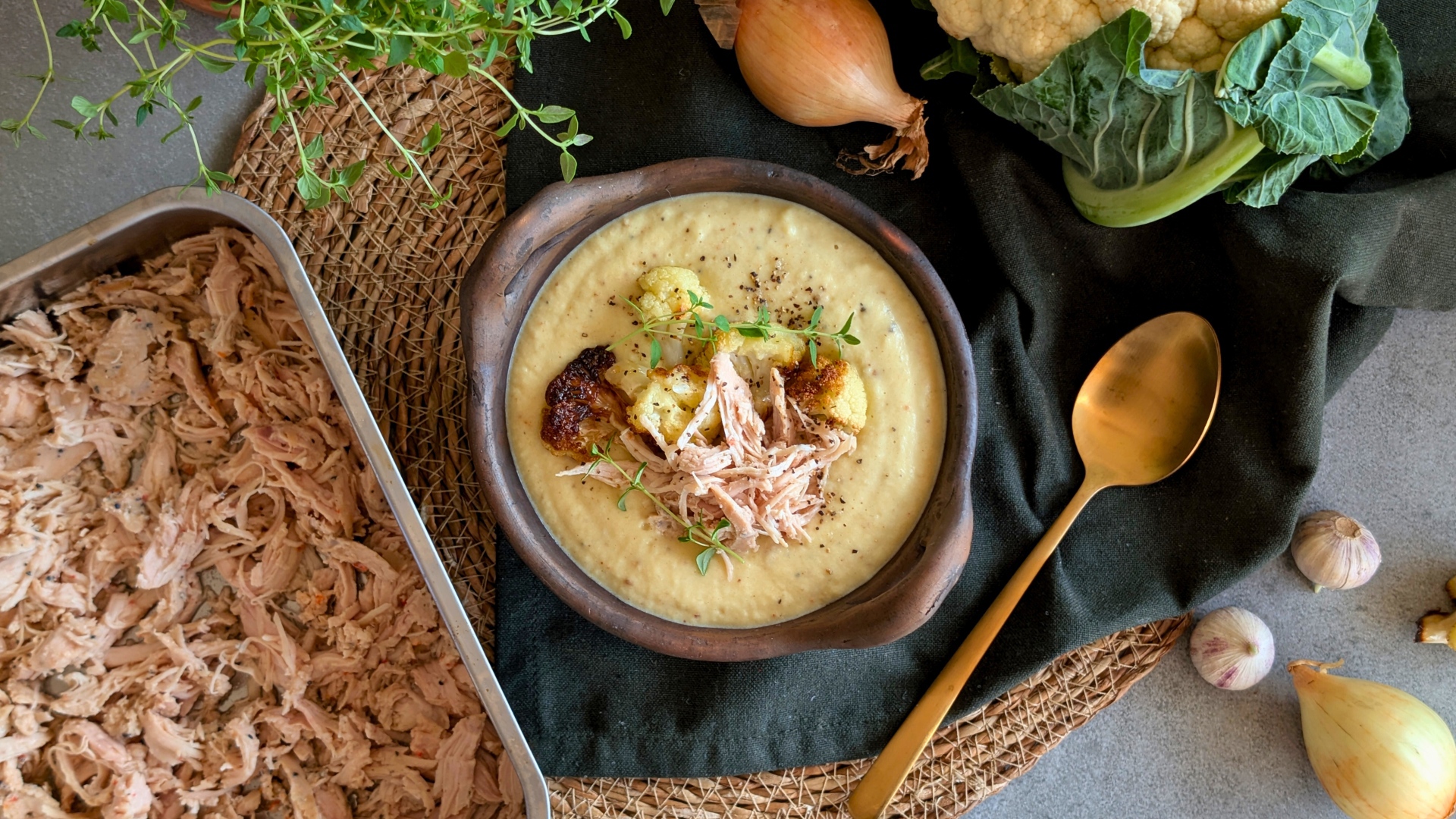 Bagt blomkålssuppe