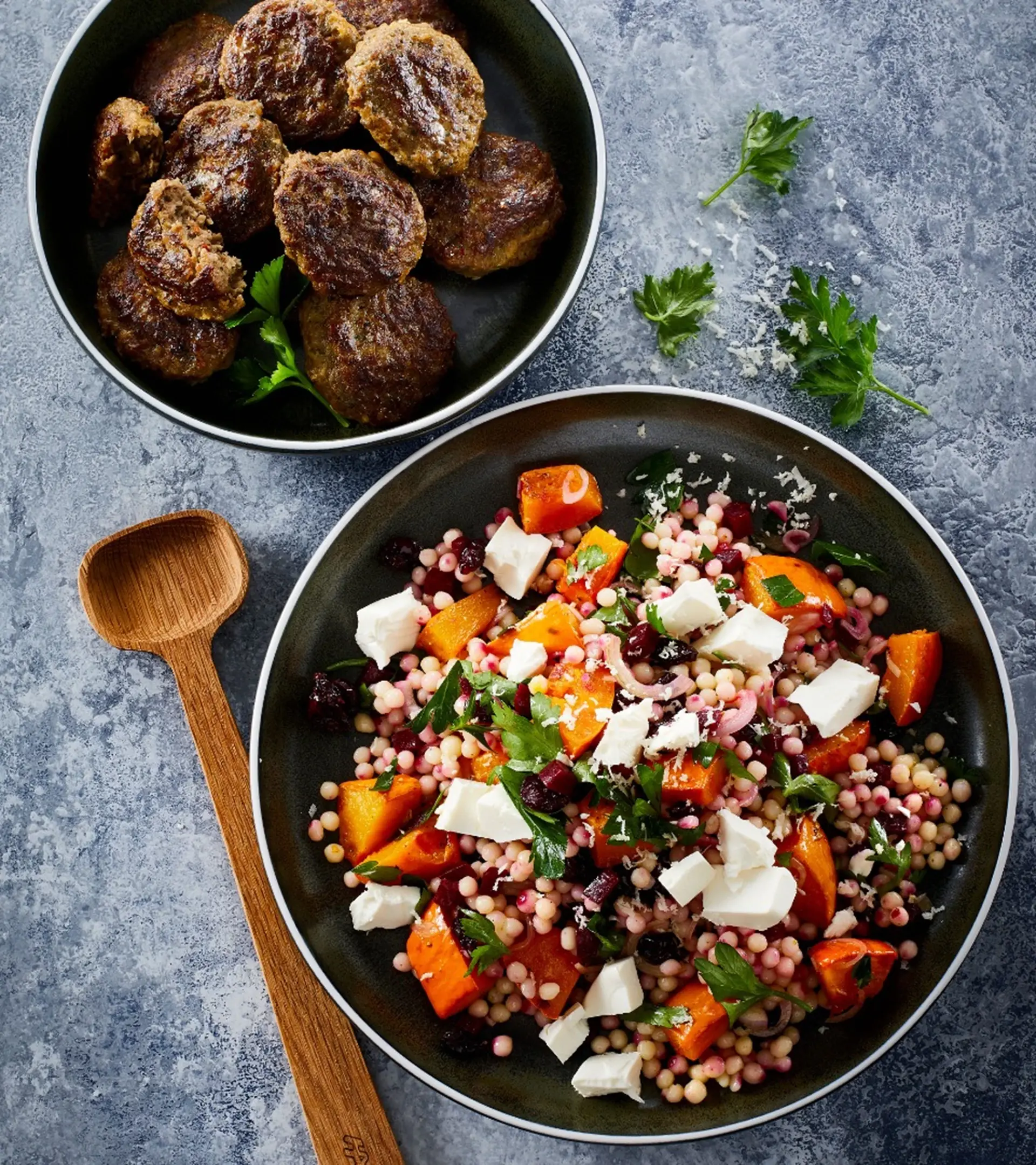 Köfte mit Kürbis-Couscous und Feta