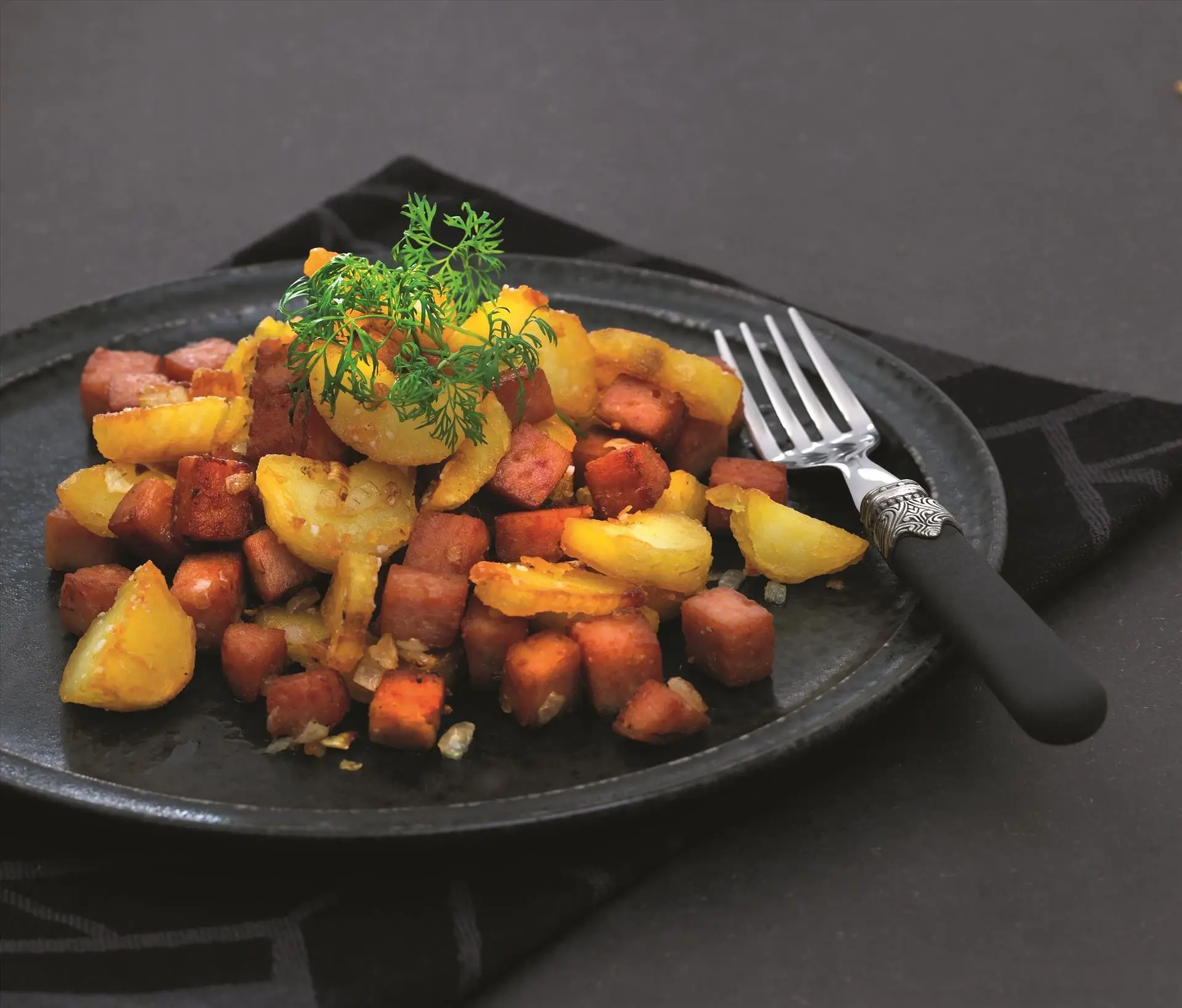 Bratkartoffeln mit Frühstücksfleisch