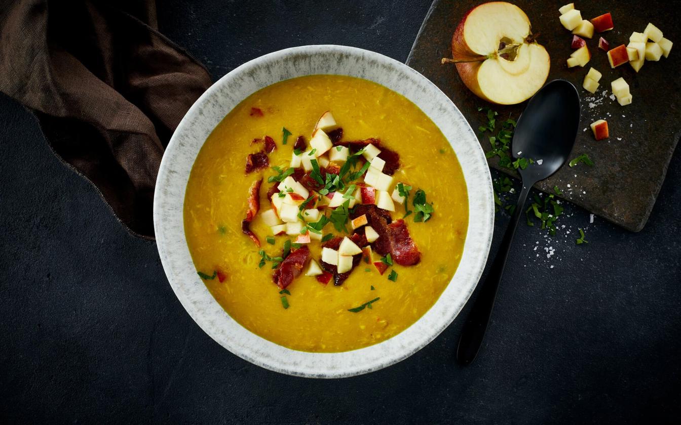 Karrysuppe med bacon og æbler