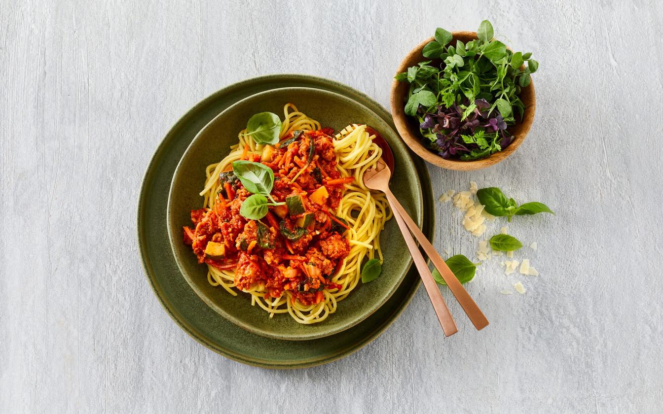 Spaghetti med krydret veggie bolognese